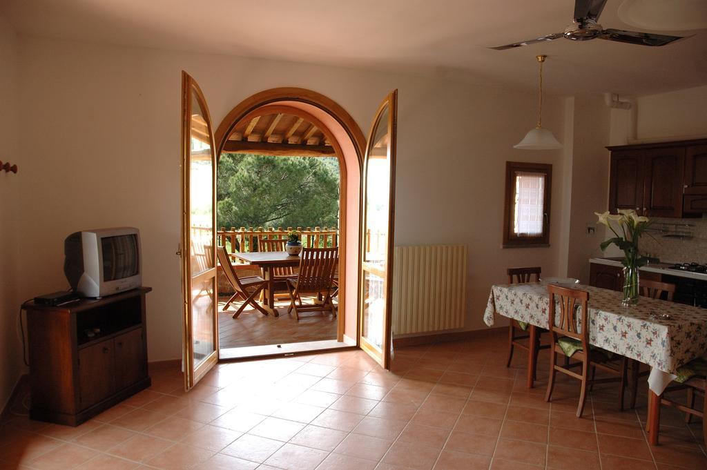 Agriturismo Podere Gozzuto 加沃拉诺 客房 照片